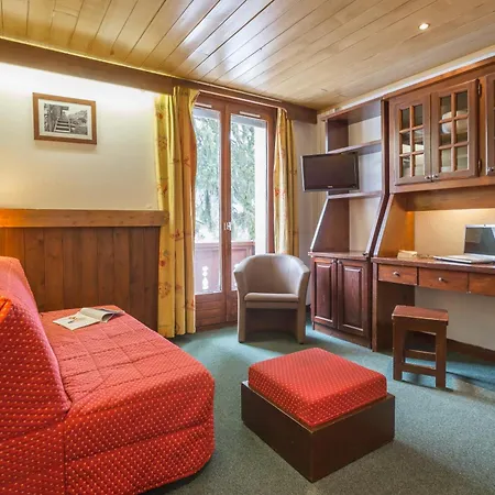 Апарт-готель Pierre & Le Mont D'arbois 3*