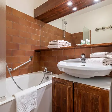 Апарт-готель Pierre & Le Mont D'arbois 3*