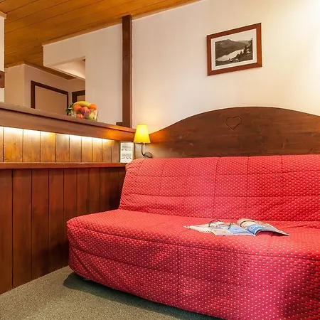 Апарт-готель Pierre & Le Mont D'arbois 3*