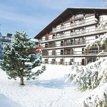 Pierre & Le Mont D'arbois Апарт-готель