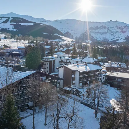 Pierre & Le Mont D'arbois 3*