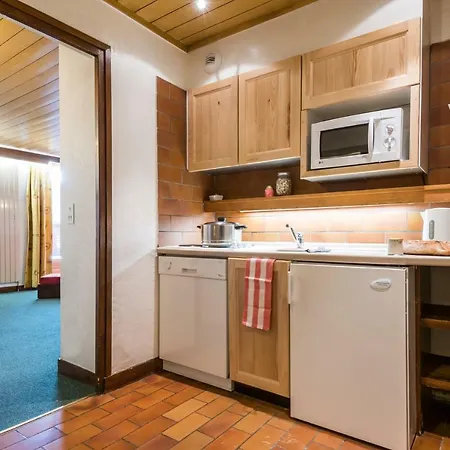 Pierre & Le Mont D'arbois Apart Otel