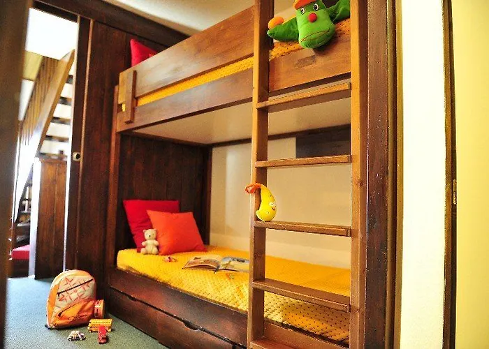 Pierre & Le Mont D'arbois 3*