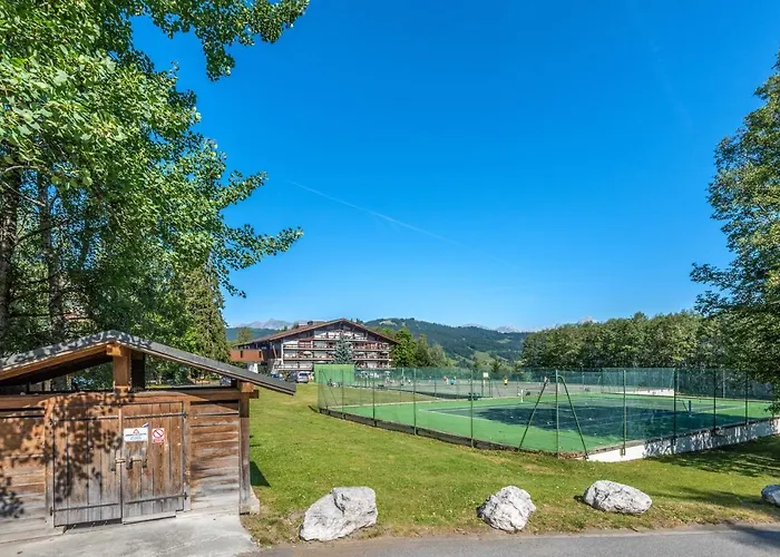 Pierre & Le Mont D'arbois 3*