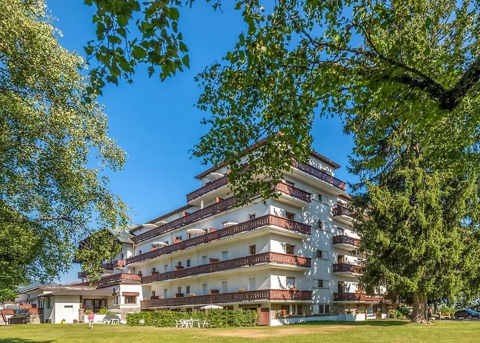 Pierre & Le Mont D'arbois